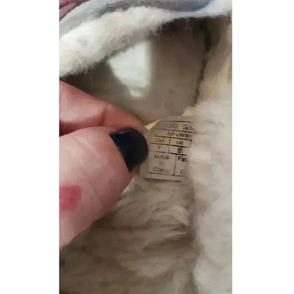 UGG Australia Brett slippers womens size 7 grey and‎ purple runs big suede - Picture 6 of 7